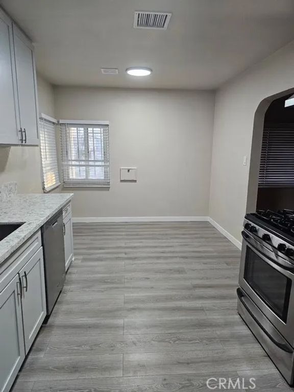 8900 S 10th, Inglewood, CA 90305