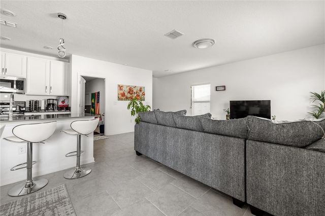 6824 PERCH HAMMOCK LOOP, Groveland, FL 34736