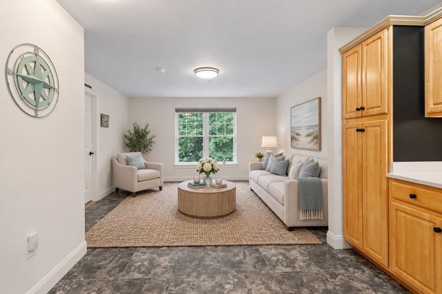 135 Beach Road B207, Salisbury, MA 01952