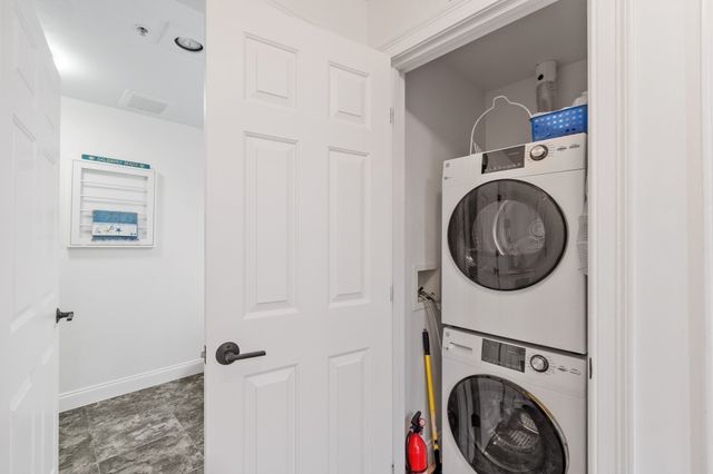 135 Beach Road B207, Salisbury, MA 01952
