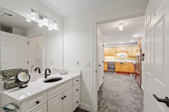 135 Beach Road B207, Salisbury, MA 01952