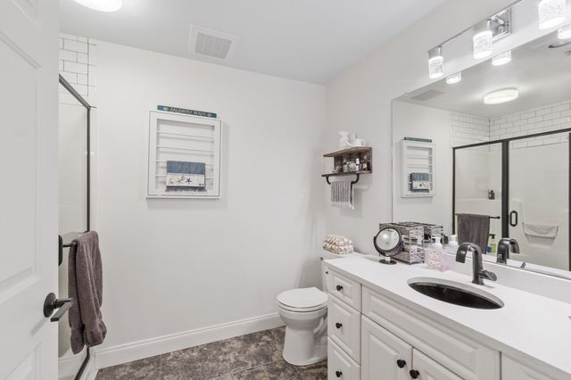 135 Beach Road B207, Salisbury, MA 01952