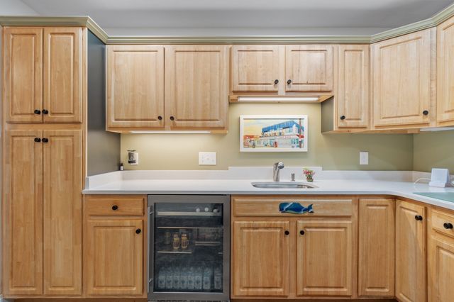 135 Beach Road B207, Salisbury, MA 01952