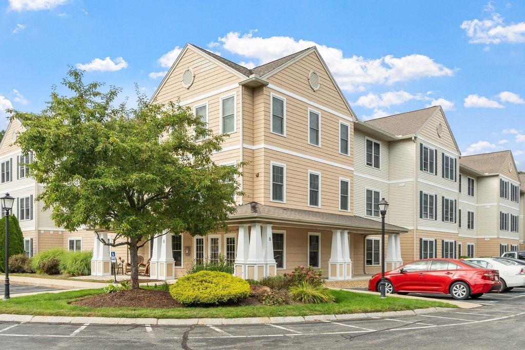 135 Beach Road B207, Salisbury, MA 01952