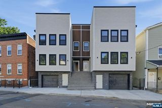 26 Parkhurst Street, Newark, NJ 07114