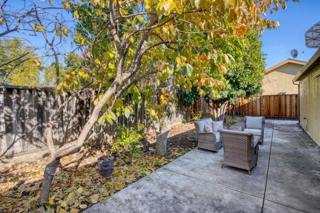 489 Hassinger Road, San Jose, CA 95111