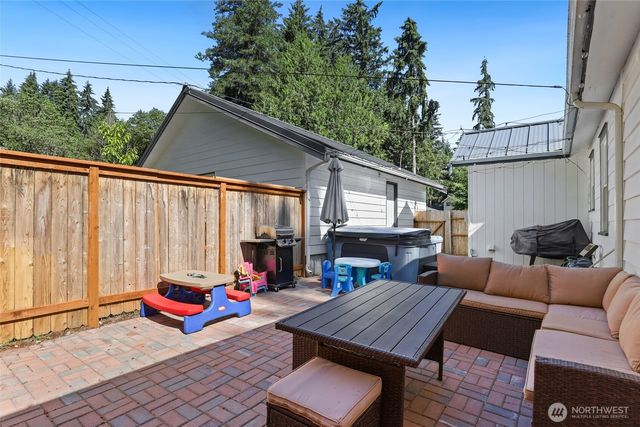 1278 Kitsap Lake Road NW, Bremerton, WA 98312