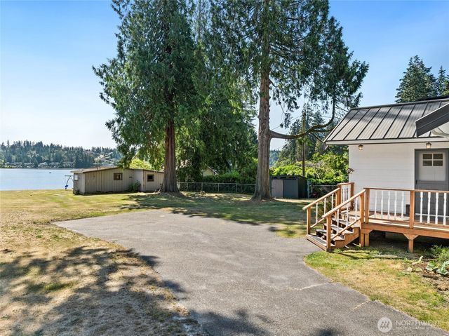 1278 Kitsap Lake Road NW, Bremerton, WA 98312