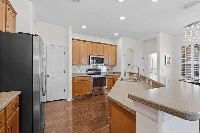 1729 PINYON PINE DR, Sarasota, FL 34240
