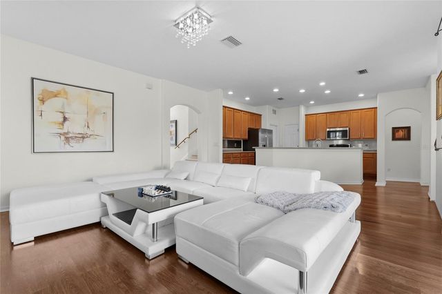 1729 PINYON PINE DR, Sarasota, FL 34240