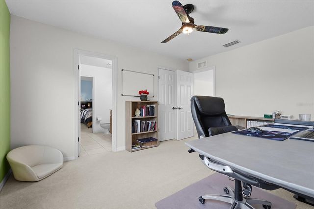 1729 PINYON PINE DR, Sarasota, FL 34240
