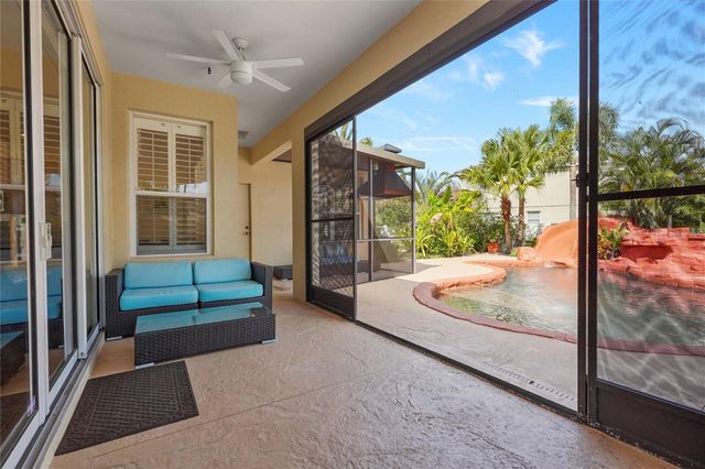 1729 PINYON PINE DR, Sarasota, FL 34240