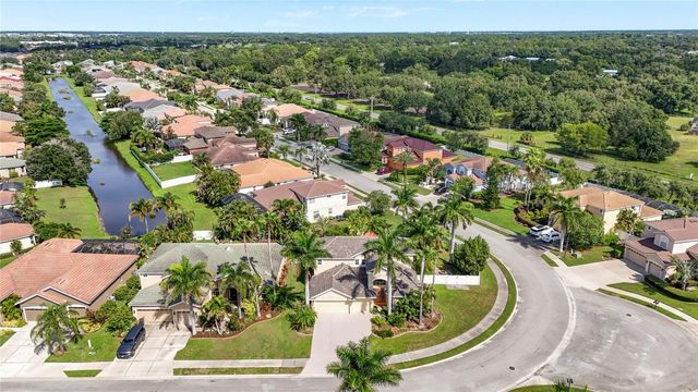 1729 PINYON PINE DR, Sarasota, FL 34240
