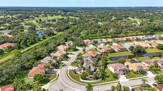 1729 PINYON PINE DR, Sarasota, FL 34240