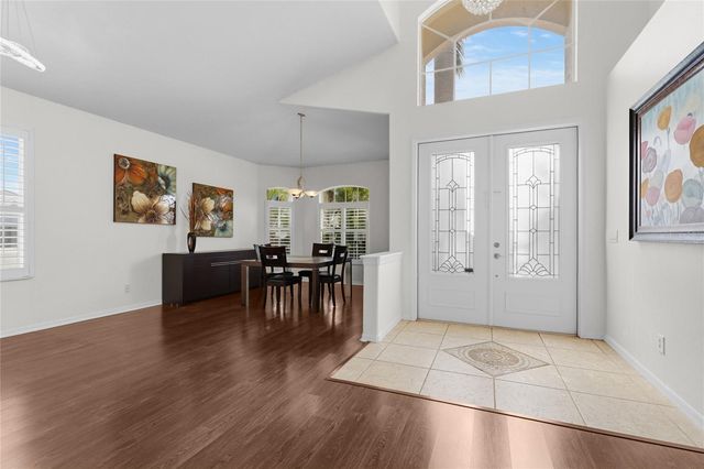 1729 PINYON PINE DR, Sarasota, FL 34240
