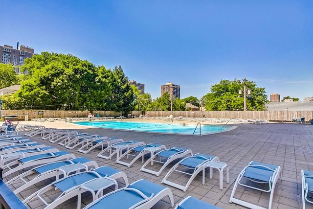 4250 N Marine Drive 2505, Chicago, IL 60613
