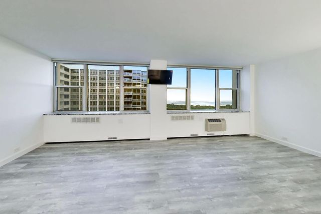4250 N Marine Drive 2505, Chicago, IL 60613