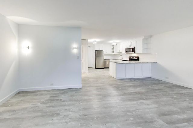 4250 N Marine Drive 2505, Chicago, IL 60613
