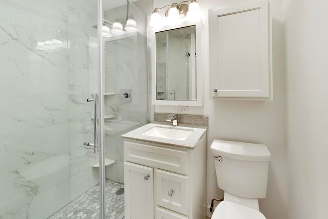 4250 N Marine Drive 2505, Chicago, IL 60613