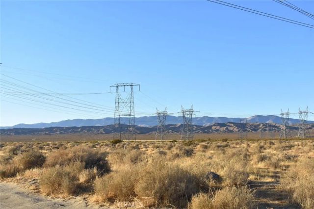 19300 Astoria, Rosamond, CA 93560