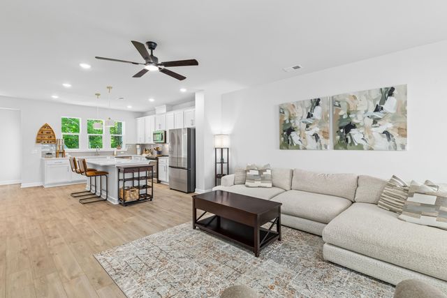 5206 New Palm Court, Summerville, SC 29485