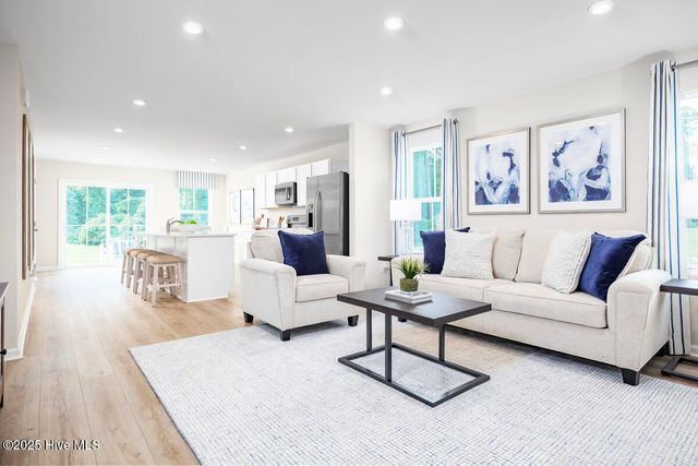 505 Bell Creek Avenue NE, Winnabow, NC 28479