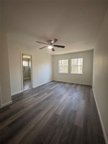 18746 Mink Lake Drive, Magnolia, TX 77355