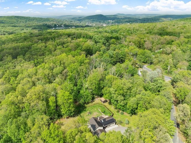 154 Maxwell Road, Monson, MA 01057