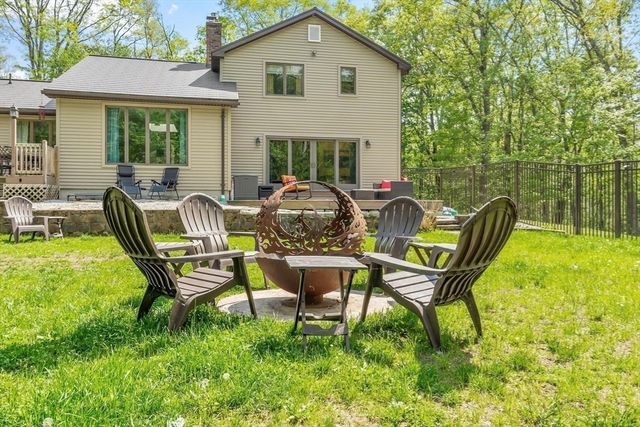 154 Maxwell Road, Monson, MA 01057