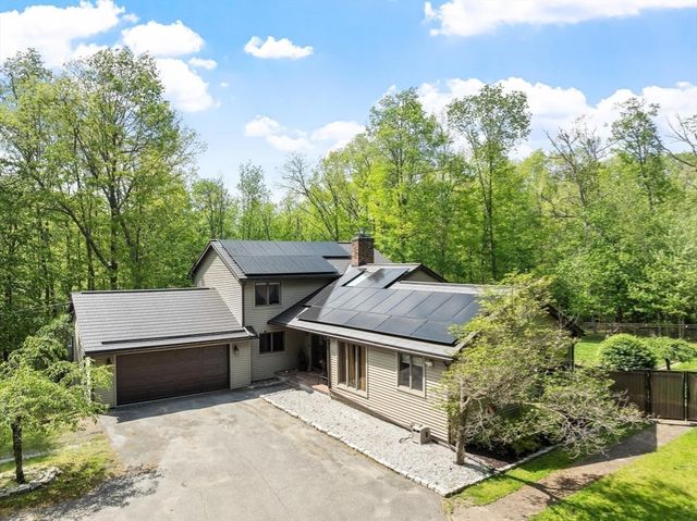 154 Maxwell Road, Monson, MA 01057