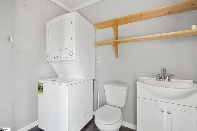 105 Meadowbrook Drive, Anderson, SC 29626