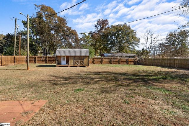 105 Meadowbrook Drive, Anderson, SC 29626