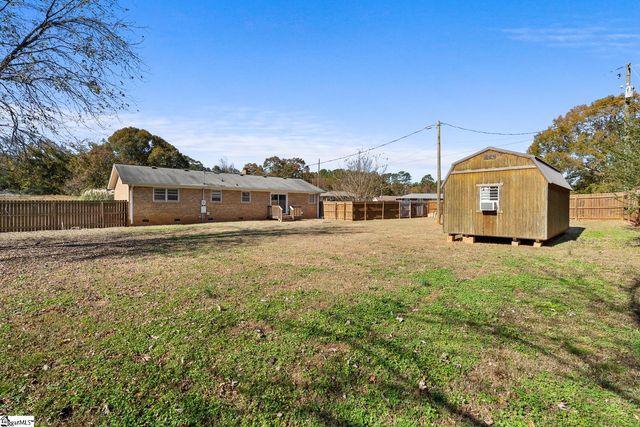 105 Meadowbrook Drive, Anderson, SC 29626