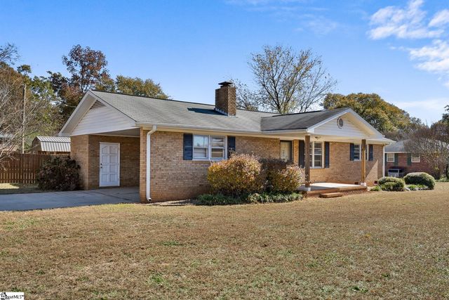 105 Meadowbrook Drive, Anderson, SC 29626