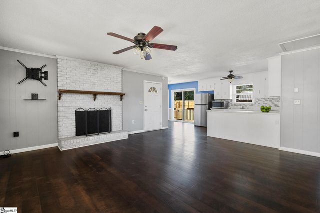 105 Meadowbrook Drive, Anderson, SC 29626