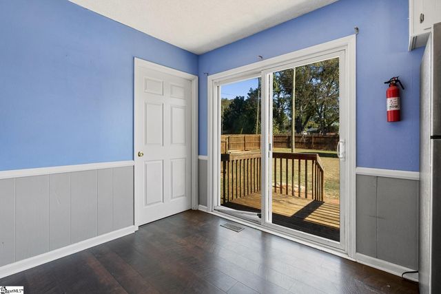 105 Meadowbrook Drive, Anderson, SC 29626