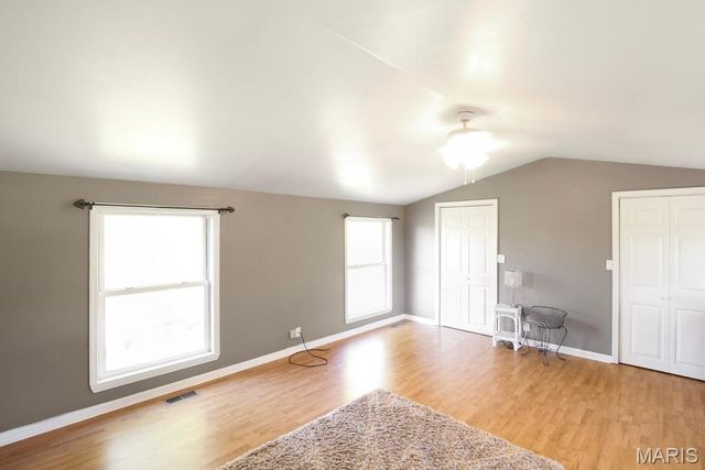 385 Woods Farm Road, Sullivan, MO 63080