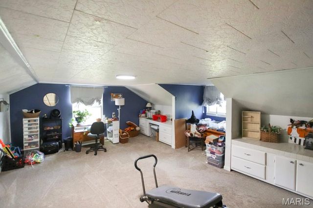 385 Woods Farm Road, Sullivan, MO 63080