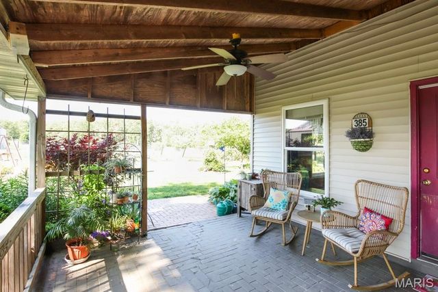 385 Woods Farm Road, Sullivan, MO 63080