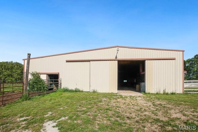 385 Woods Farm Road, Sullivan, MO 63080
