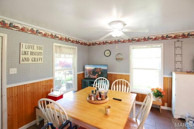 385 Woods Farm Road, Sullivan, MO 63080