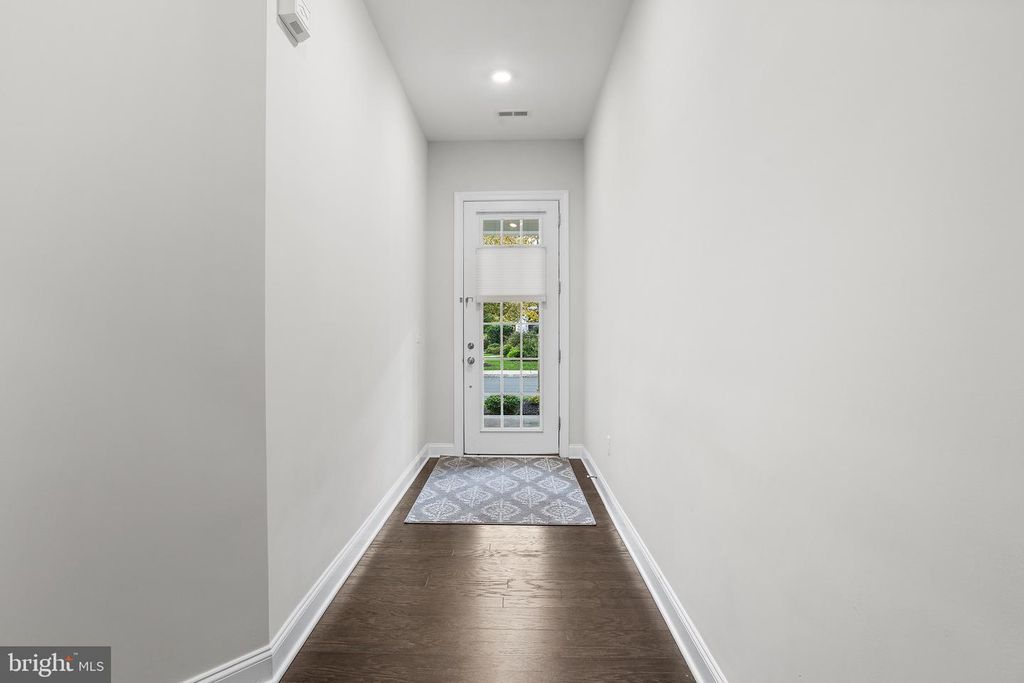 38 HAMILTON DR, CRANBURY, NJ 08512 — photo 5