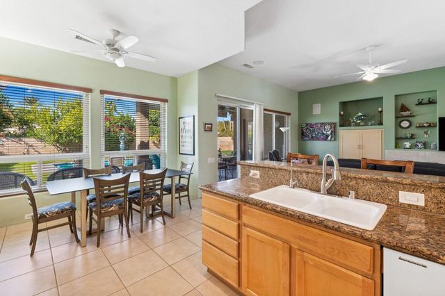 40785 Avenida Rosario, Palm Desert, CA 92260