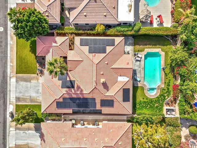 40785 Avenida Rosario, Palm Desert, CA 92260