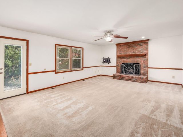 7668 Brandbury Place, Dublin, OH 43017