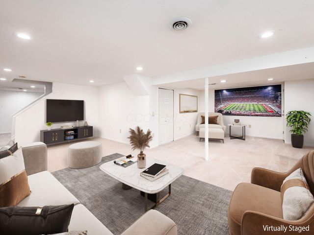 7668 Brandbury Place, Dublin, OH 43017