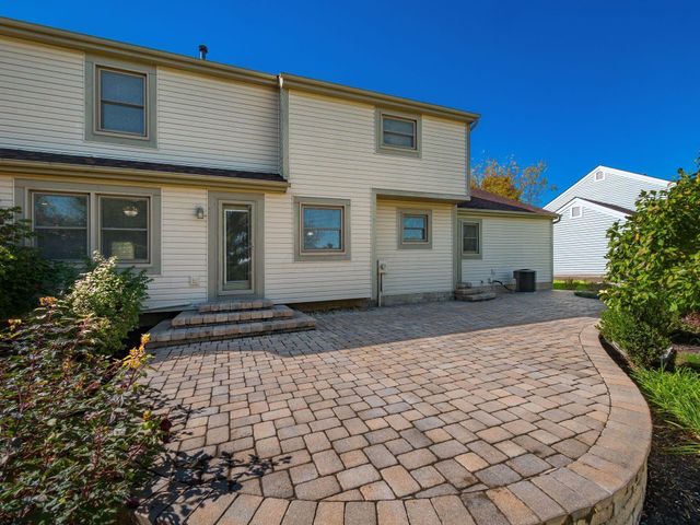 7668 Brandbury Place, Dublin, OH 43017