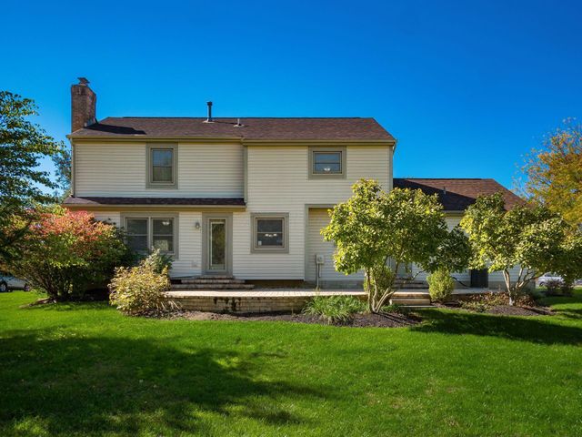 7668 Brandbury Place, Dublin, OH 43017