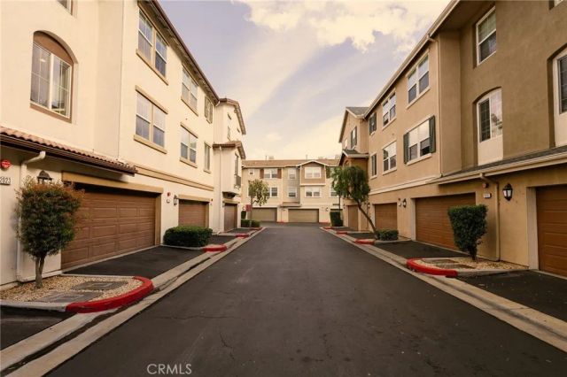 2019 Arnold Way, Fullerton, CA 92833