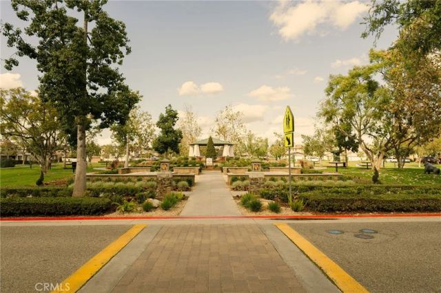 2019 Arnold Way, Fullerton, CA 92833